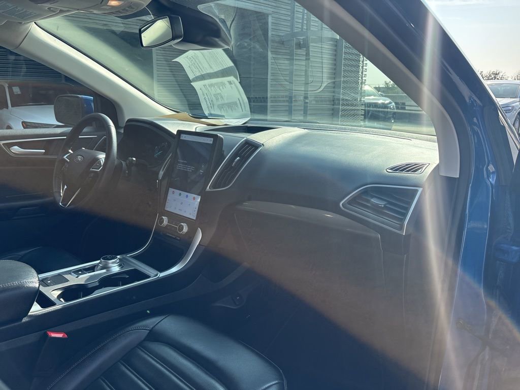 Used 2024 Ford Edge SEL image 15