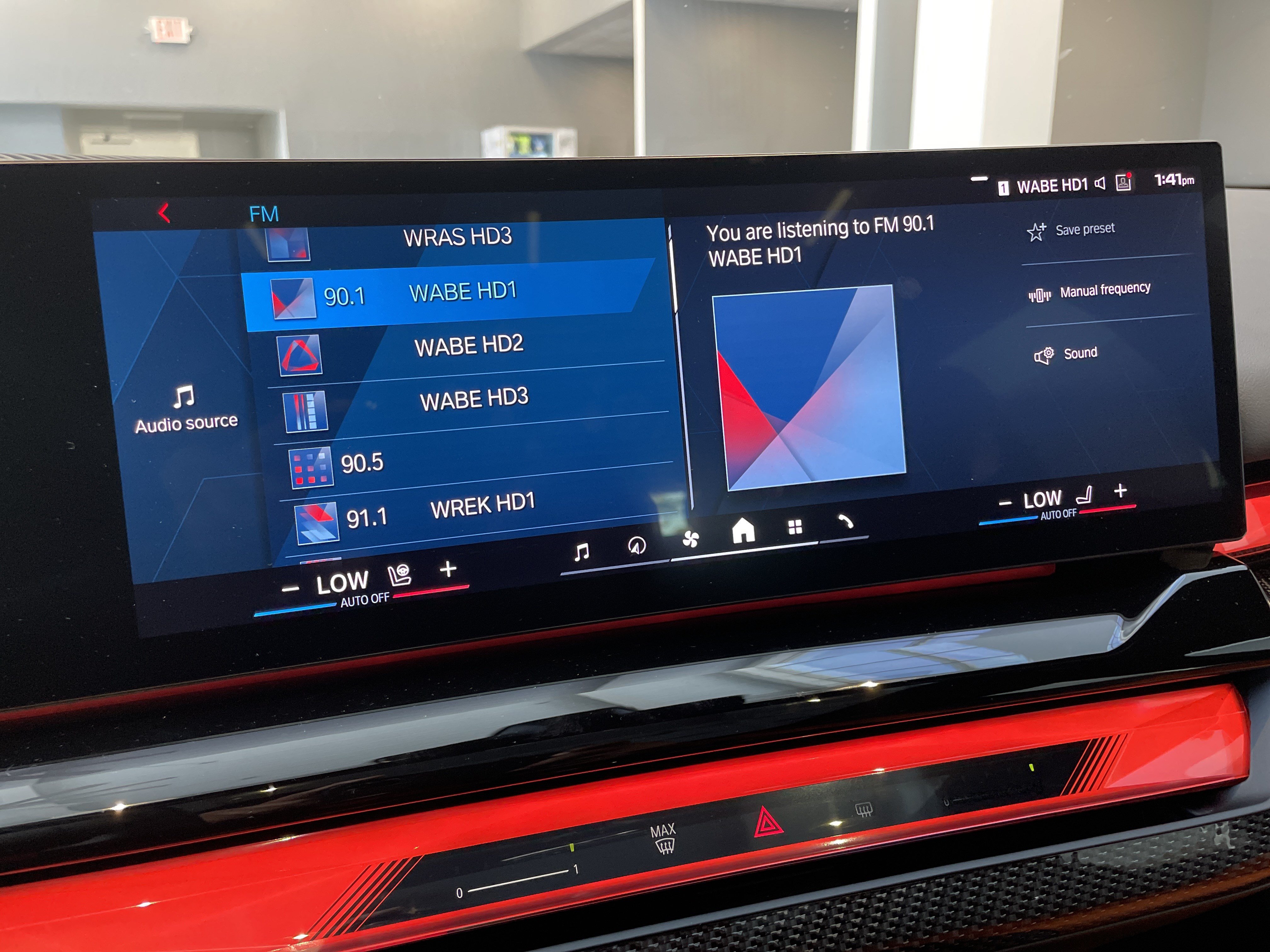 Used 2025 BMW M5 Touring AWD/4WD image 30