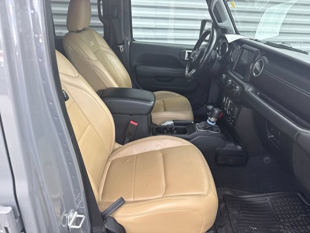 Used 2018 Jeep Wrangler Unlimited Sahara w/ Quick Order Package 24M Moab AWD/4WD image 9
