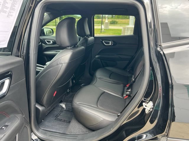 Certified 2024 Jeep Compass Trailhawk AWD/4WD image 19