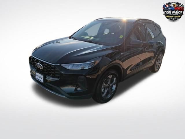 Used 2025 Ford Escape ST-Line AWD/4WD image 1