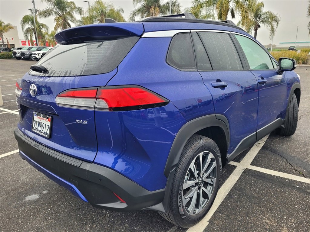 Certified 2025 Toyota Corolla Cross XLE image 4