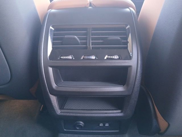 New 2026 BMW X5 xDrive50e image 15