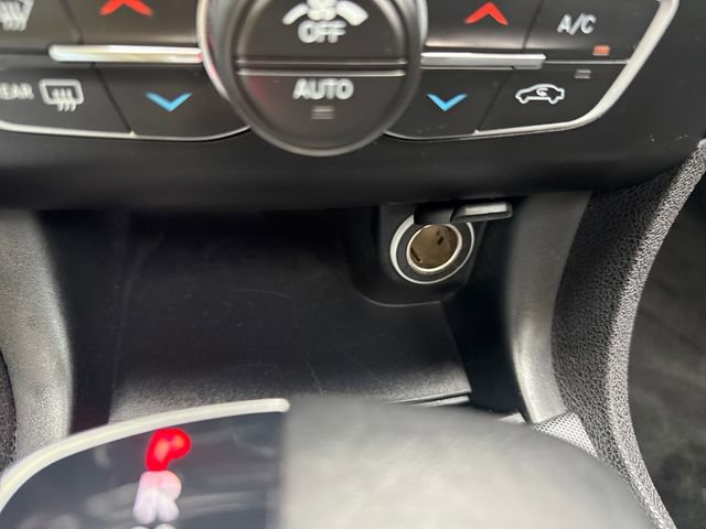 Used 2016 Dodge Charger SRT w/ Harman/Kardon Audio Group image 32