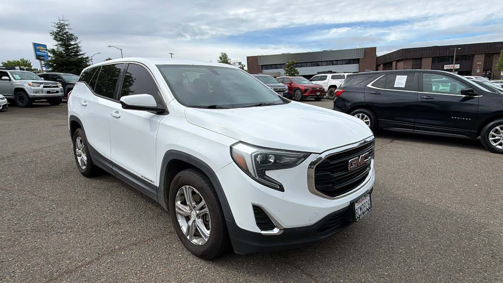 Used 2018 GMC Terrain SLE FWD image 3