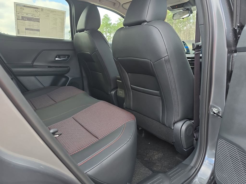 New 2026 Nissan Kicks SR FWD image 15