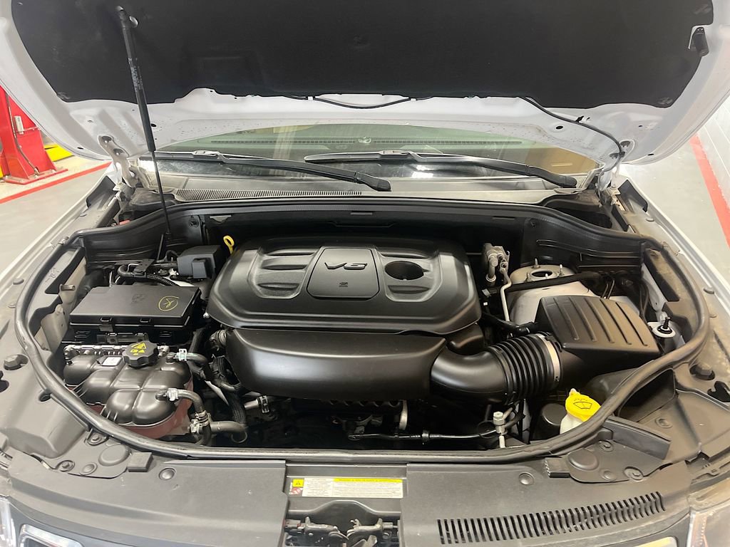 Used 2021 Jeep Grand Cherokee Limited image 31