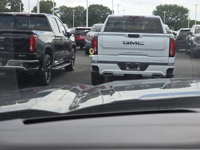 New 2026 GMC Sierra 1500 Denali w/ Denali Reserve Package AWD/4WD image 8