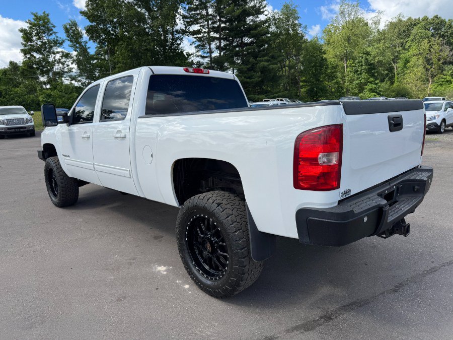 Used 2014 Chevrolet Silverado 3500 LT AWD/4WD image 3