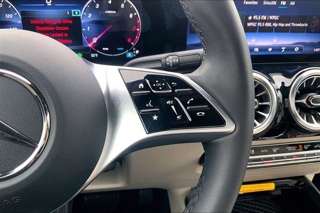 Used 2026 Mercedes-Benz GLA 250 4MATIC image 21