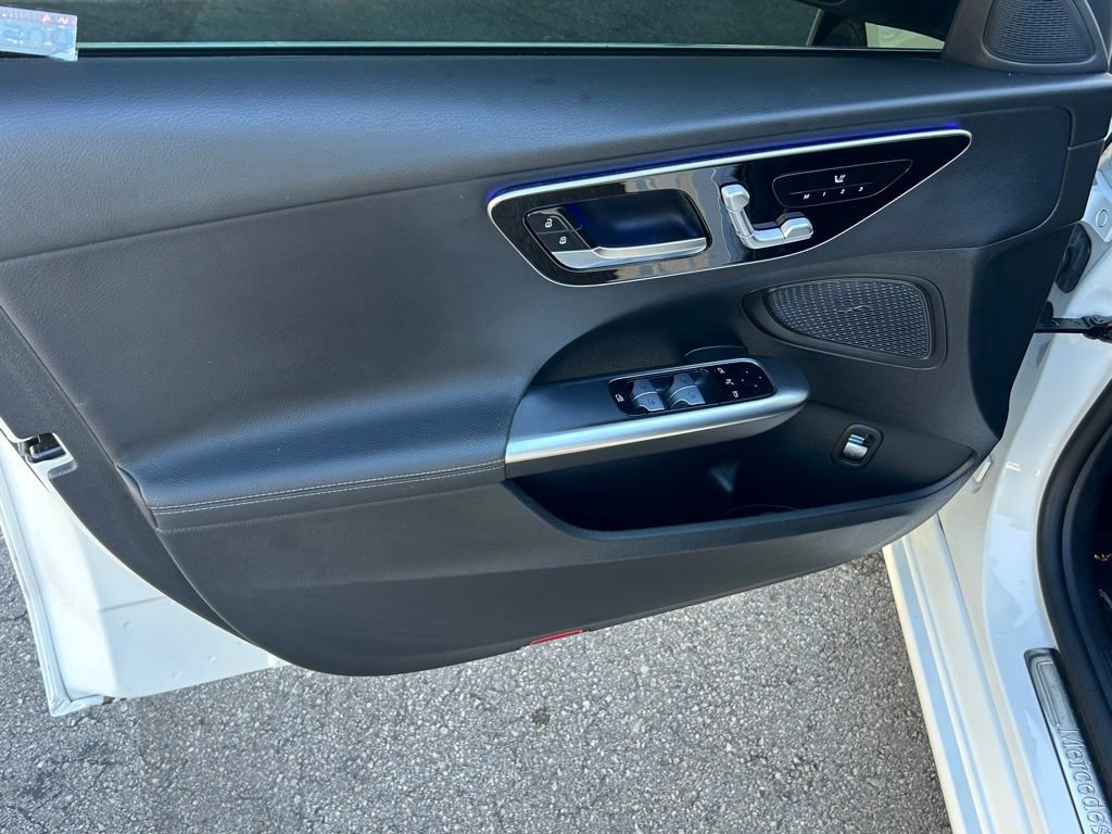 Used 2022 Mercedes-Benz C 300 Sedan image 23