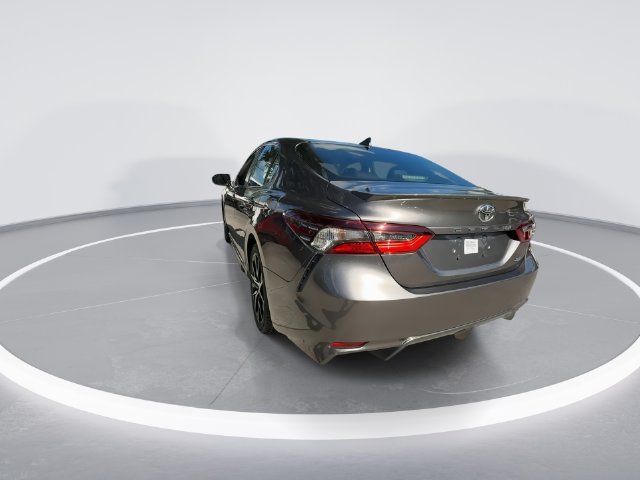 Used 2023 Toyota Camry SE w/ Convenience Package FWD image 6