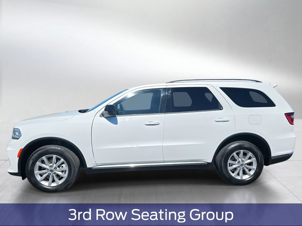 Used 2024 Dodge Durango SXT w/ 3rd Row Seating Group AWD/4WD image 3