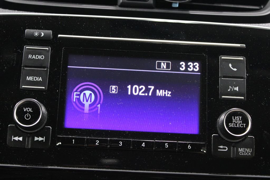 Used 2019 Honda CR-V LX image 30