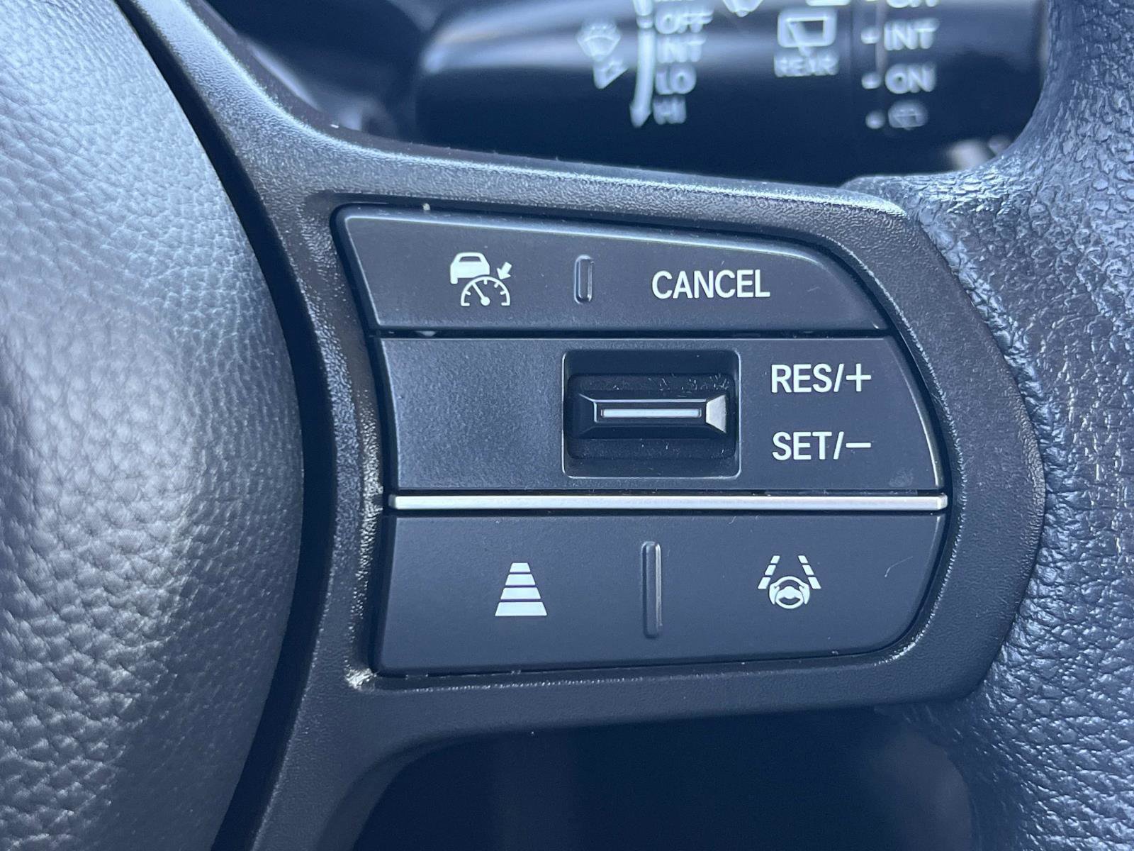 Certified 2023 Honda HR-V LX image 10