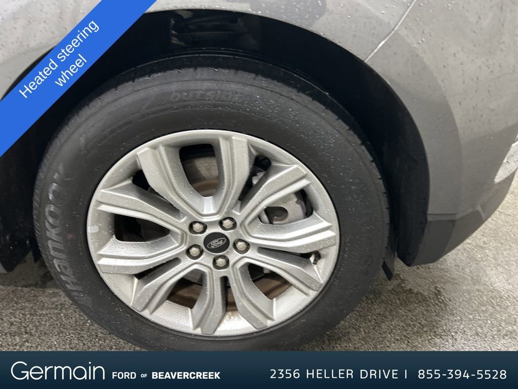 Used 2024 Ford Edge Titanium image 9