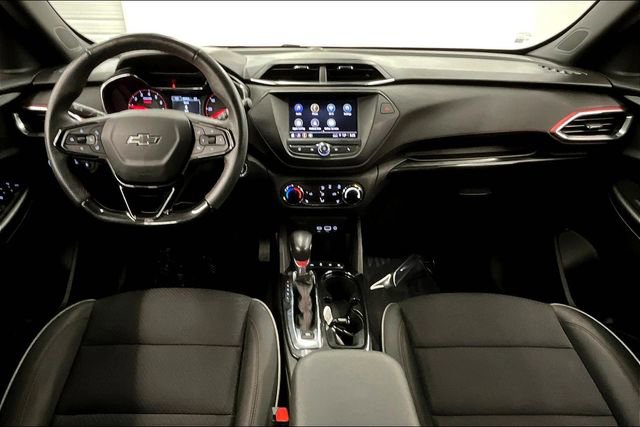 Used 2023 Chevrolet TrailBlazer RS FWD image 17