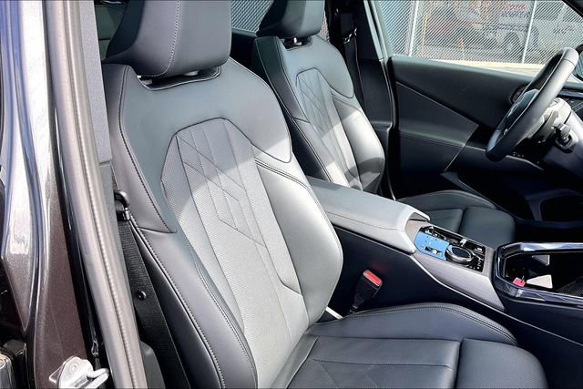 Used 2025 BMW X3 xDrive30i w/ Premium Package image 7