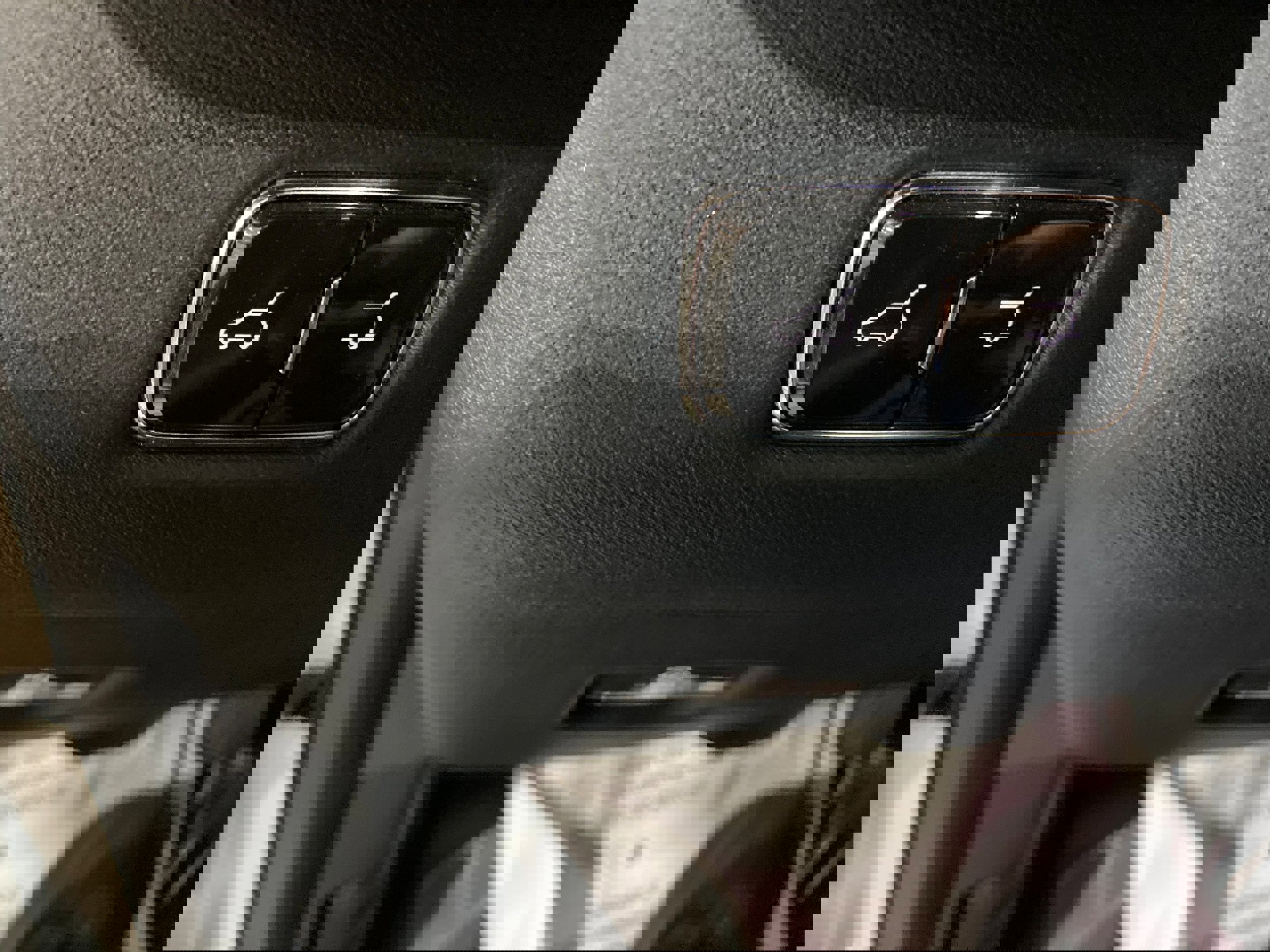 Used 2025 Lincoln Navigator L Reserve w/ Jet Appearance Package image 27