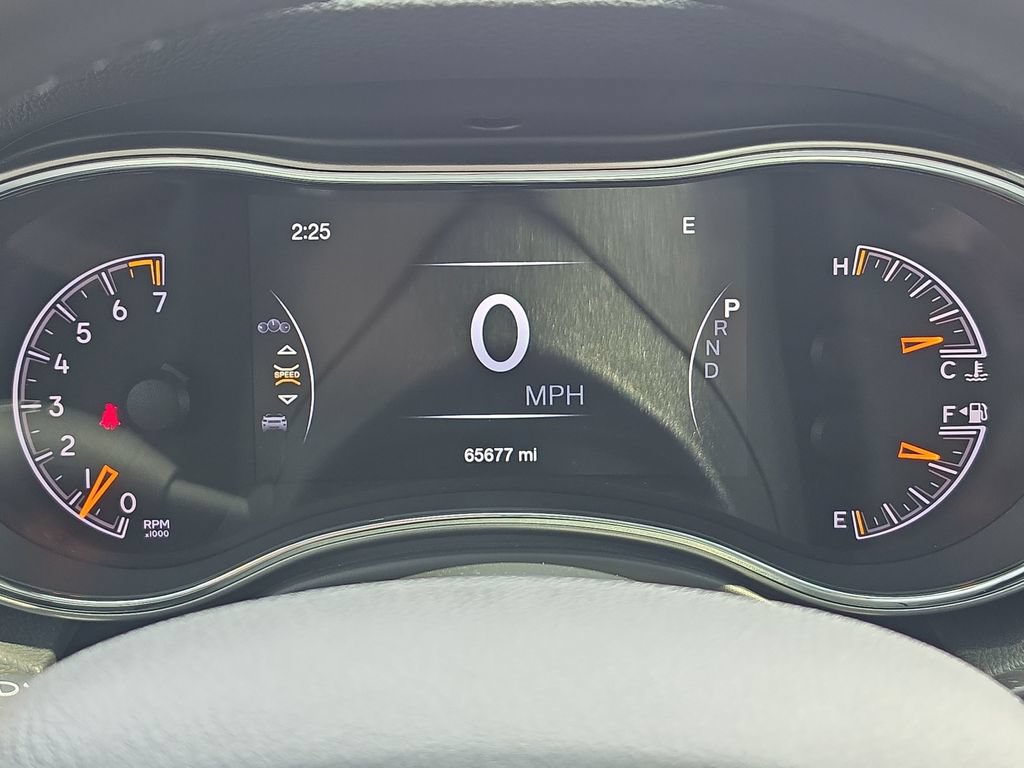 Used 2018 Jeep Grand Cherokee Limited AWD/4WD image 9