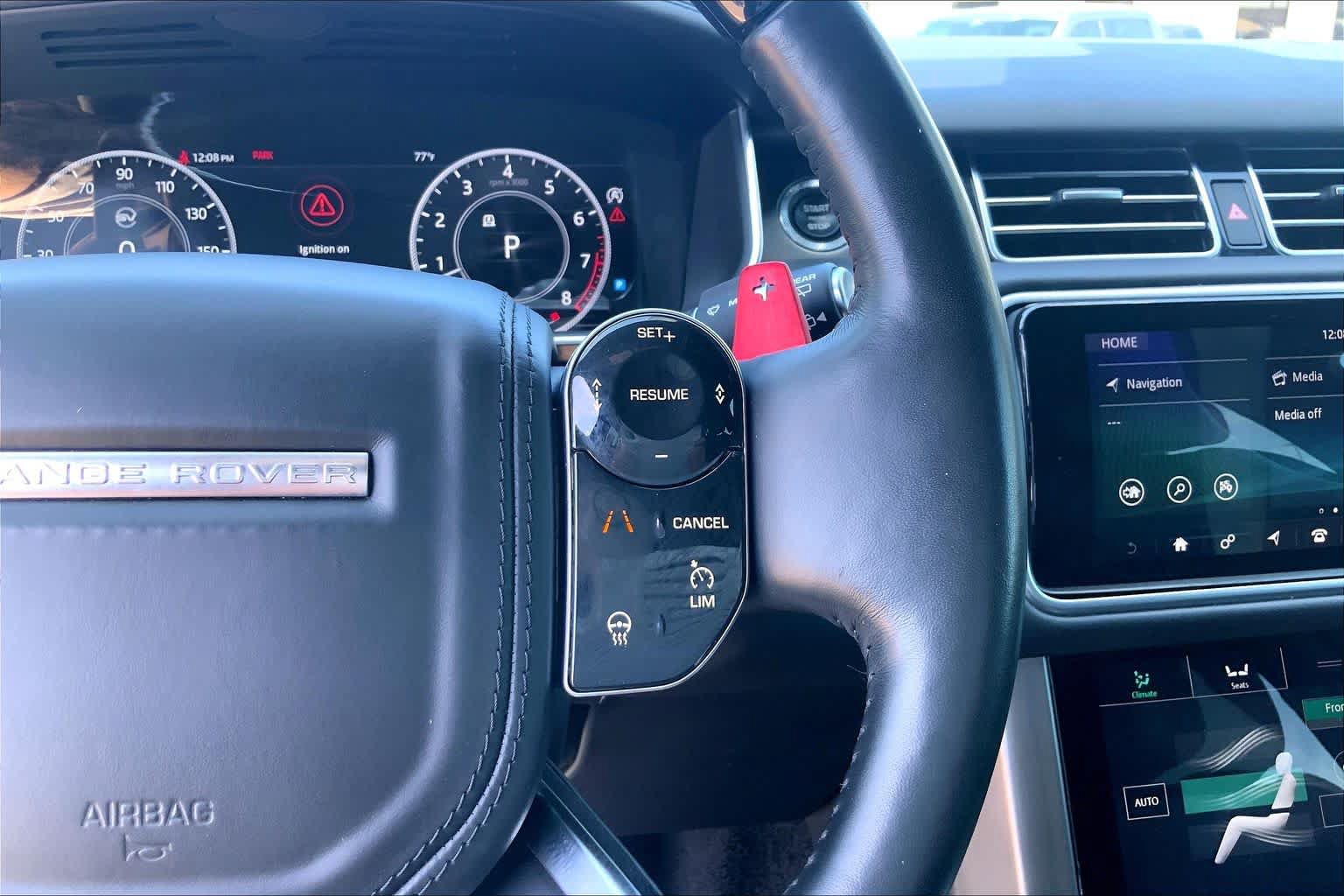 Used 2018 Land Rover Range Rover SV Autobiography Dynamic AWD/4WD image 25