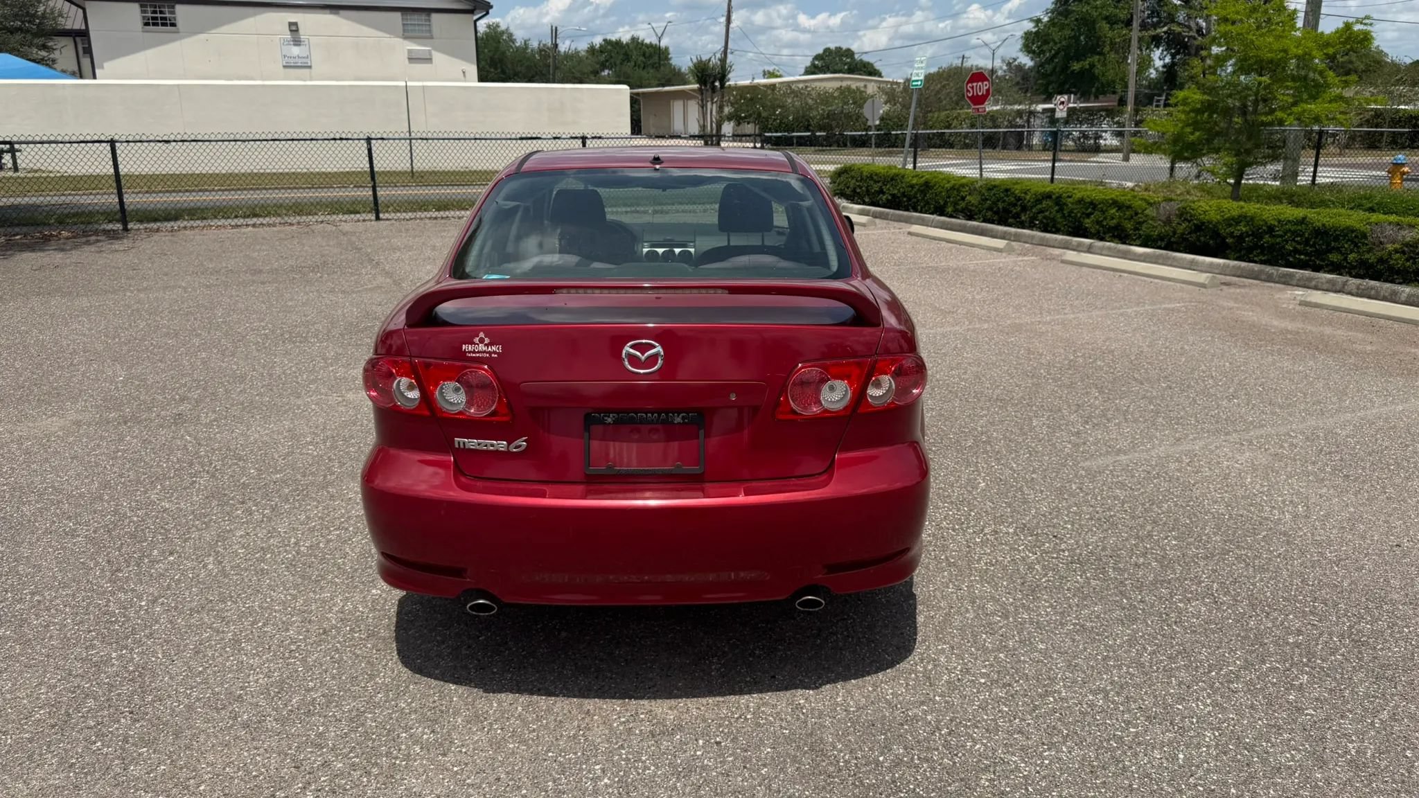Used 2005 MAZDA MAZDA6 i Sport w/ Bose Audio & Moonroof Pkg FWD image 7