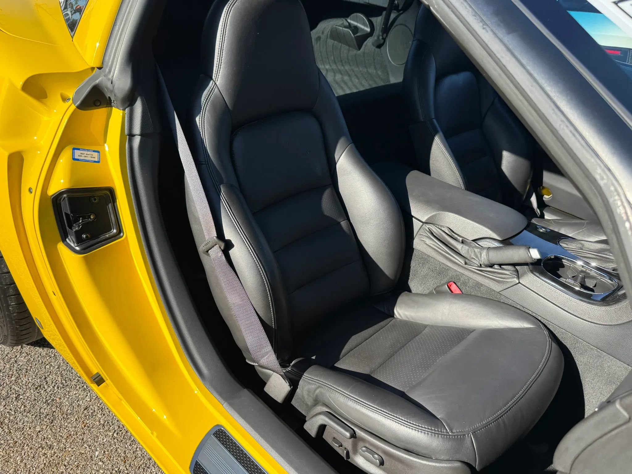 Used 2008 Chevrolet Corvette Coupe w/ Preferred Equipment Group RWD image 25