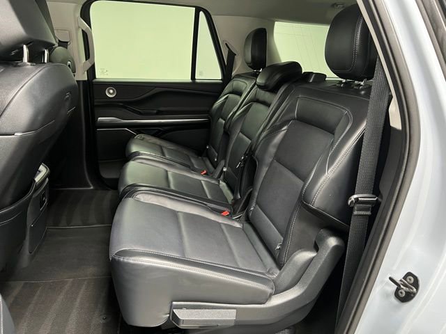 Used 2025 Lincoln Navigator L Reserve image 51