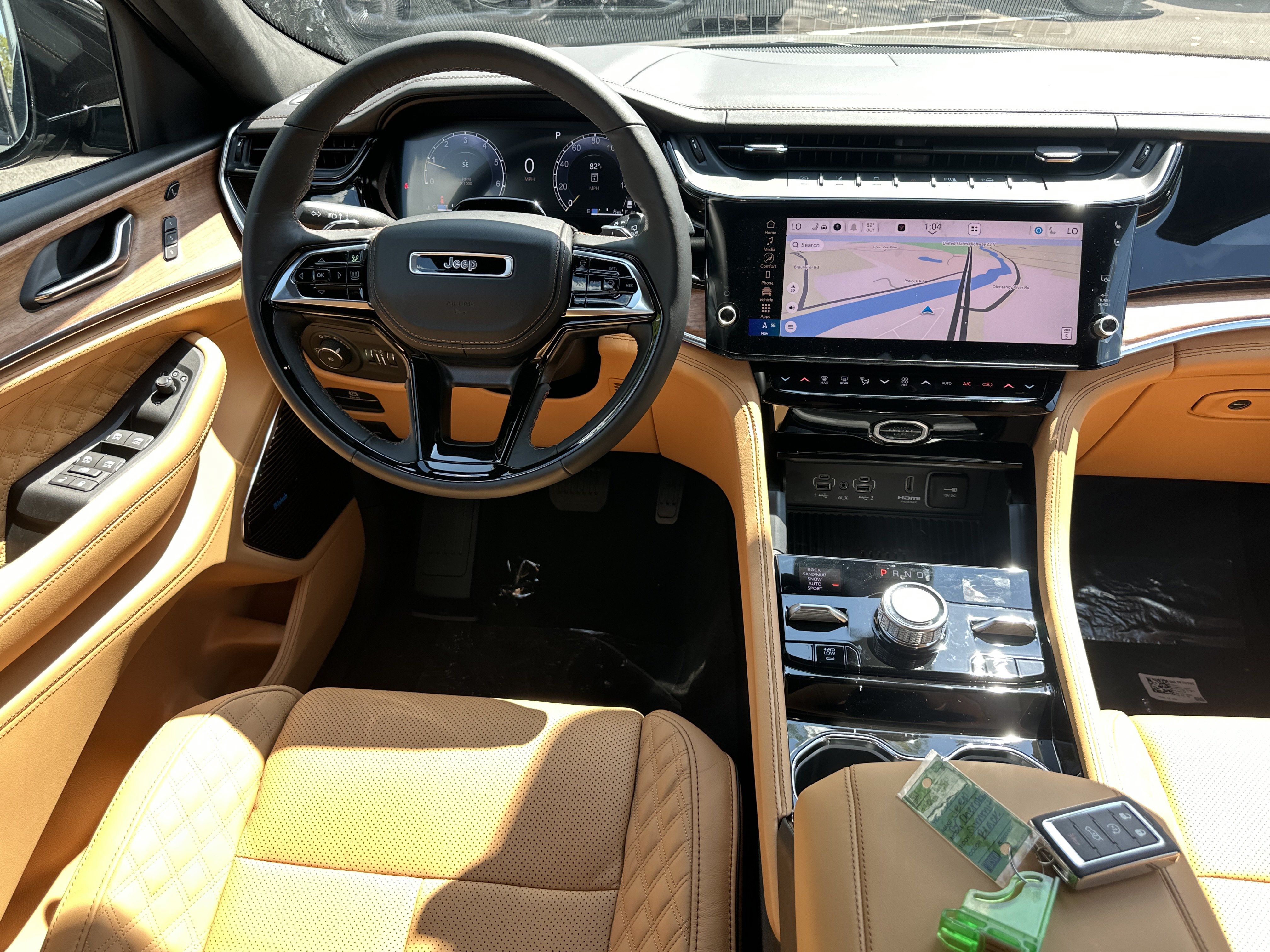 New 2027 Jeep Grand Cherokee Summit AWD/4WD image 34