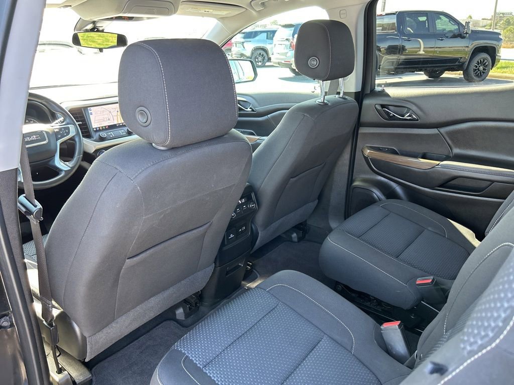 Used 2023 GMC Acadia SLE w/ Infotainment Package image 37