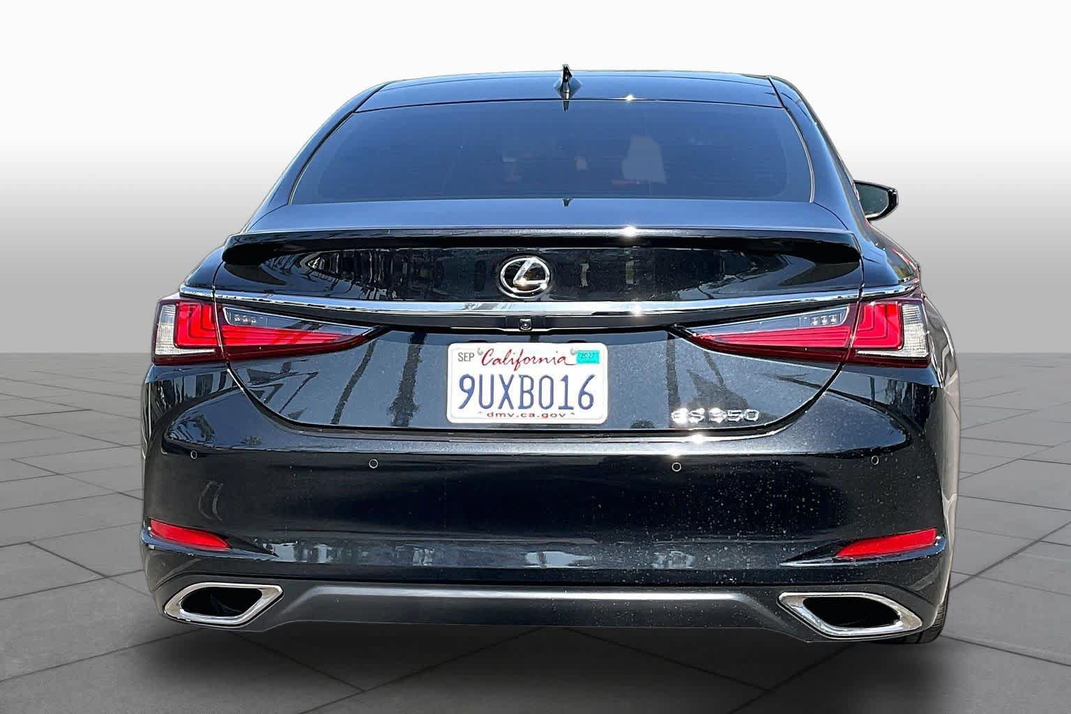 Used 2021 Lexus ES 350 w/ Premium Package FWD image 4