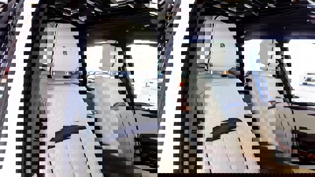 Used 2019 Rolls-Royce Cullinan image 33