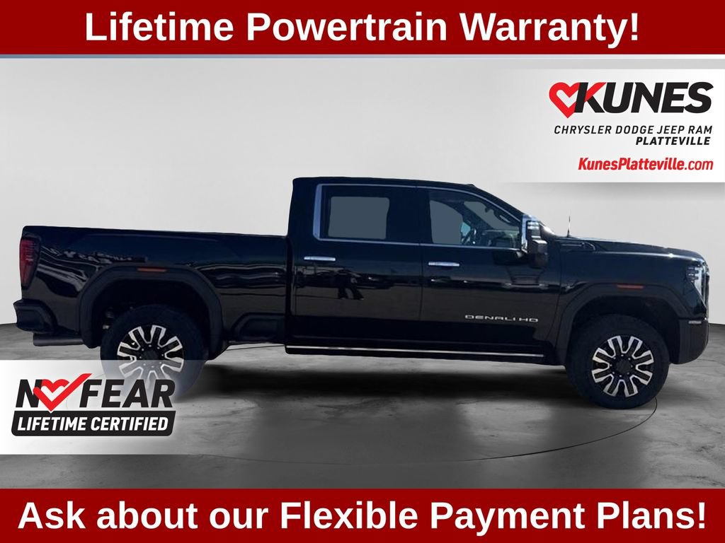 Used 2025 GMC Sierra 3500 Denali Ultimate AWD/4WD image 12