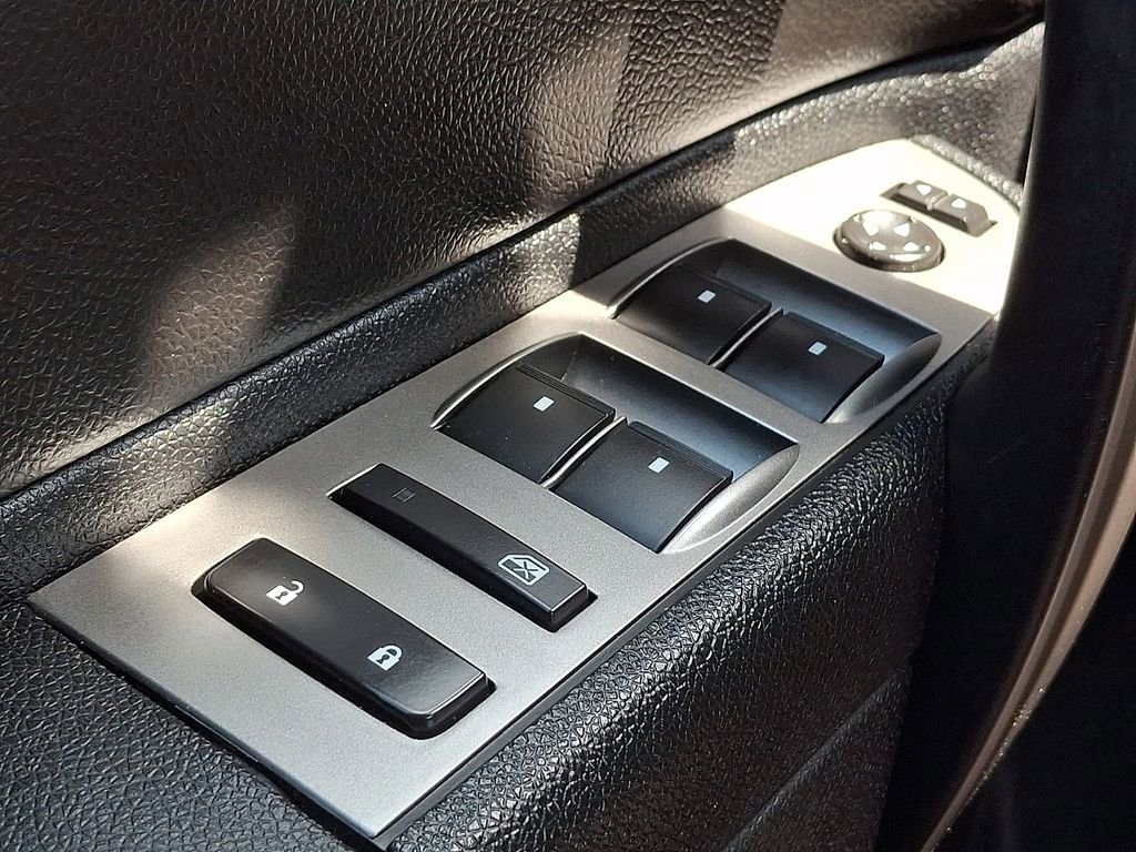 Used 2013 GMC Sierra 2500 SLE w/ HD SLE Premium Package AWD/4WD image 24