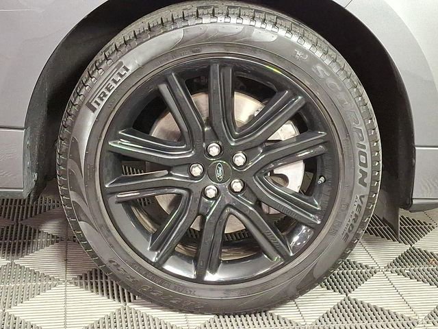 Used 2024 Ford Edge ST-Line w/ Class II Trailer Tow Package AWD/4WD image 11