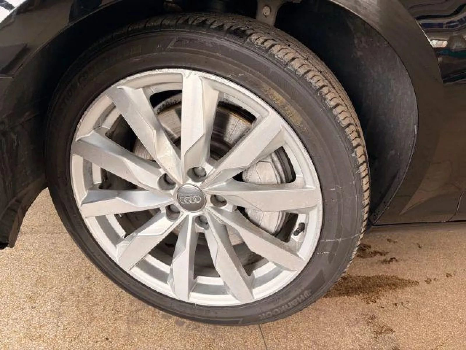 Used 2017 Audi A4 2.0T Premium w/ Convenience Package image 35