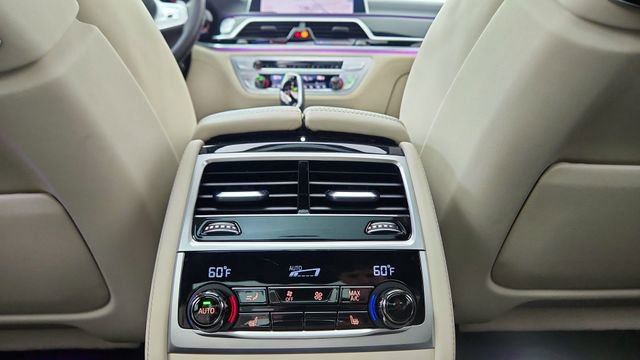 Used 2022 BMW 740i w/ M Sport Package image 55