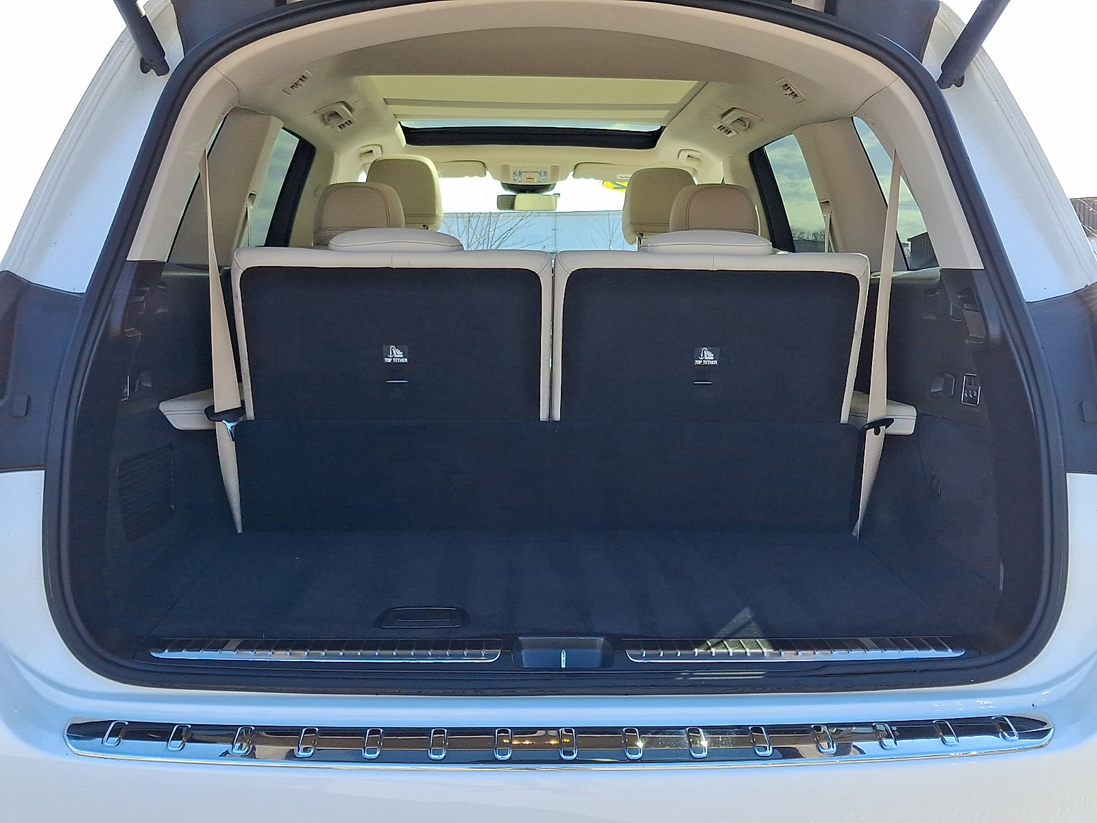 Used 2022 Mercedes-Benz GLS 450 4MATIC image 28