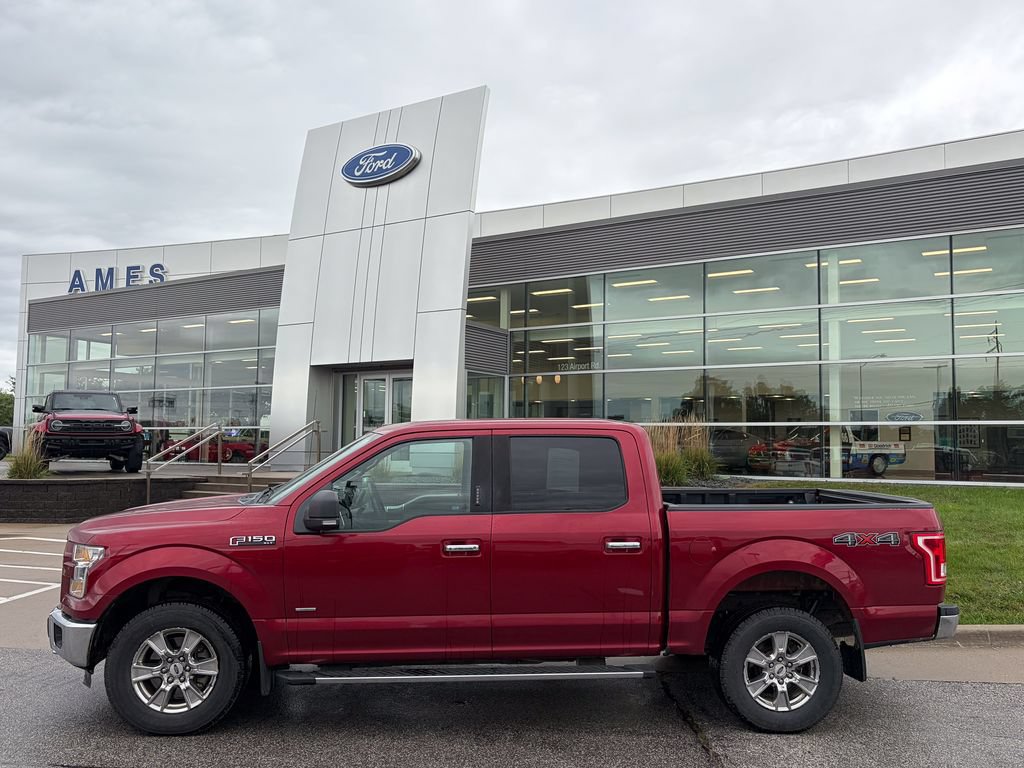 Used 2015 Ford F150 XLT w/ Equipment Group 302A Luxury AWD/4WD image 3