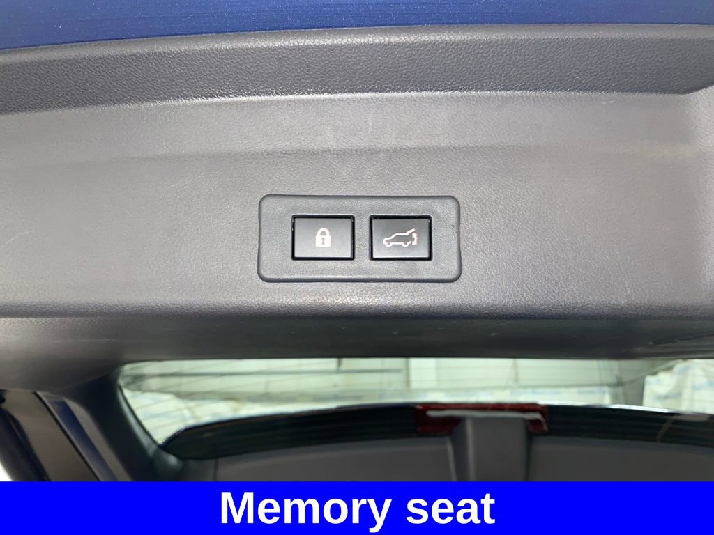 Used 2022 Subaru Ascent Touring AWD/4WD image 17