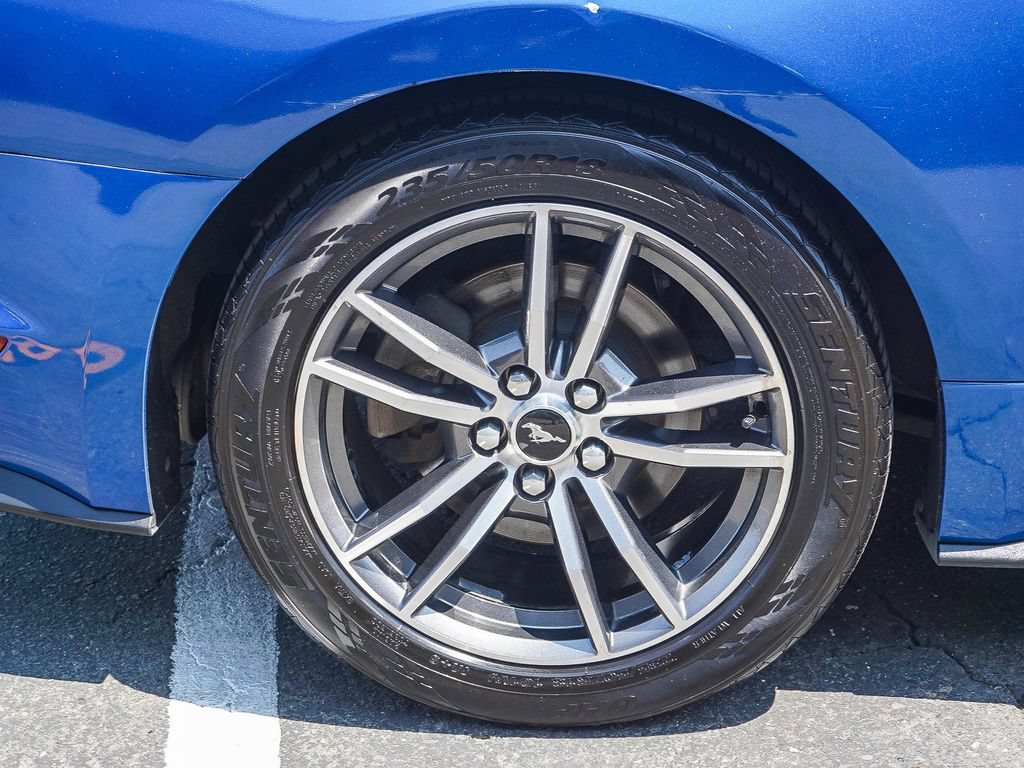 Used 2017 Ford Mustang Premium RWD image 8