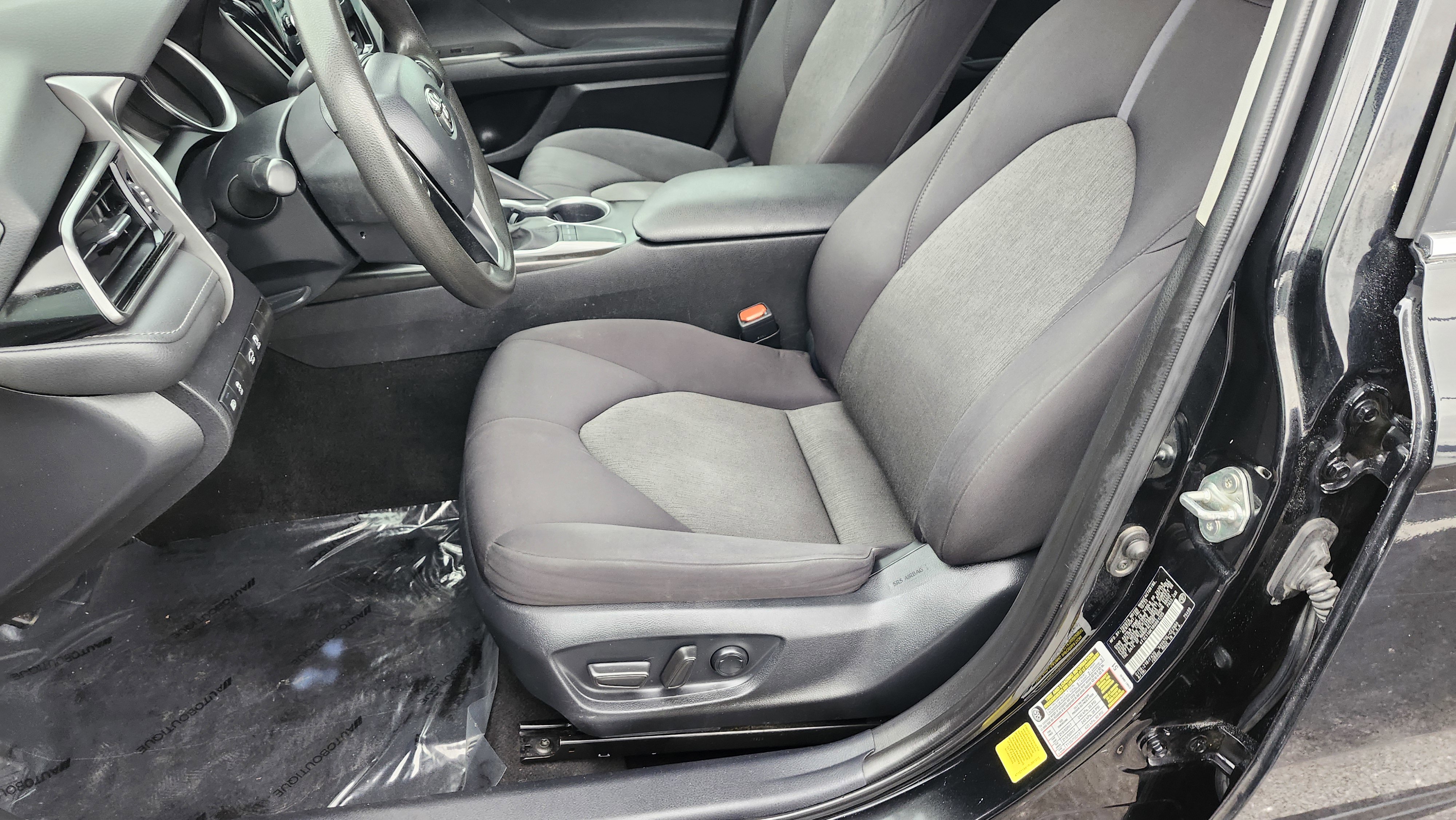 Used 2024 Toyota Camry LE image 21