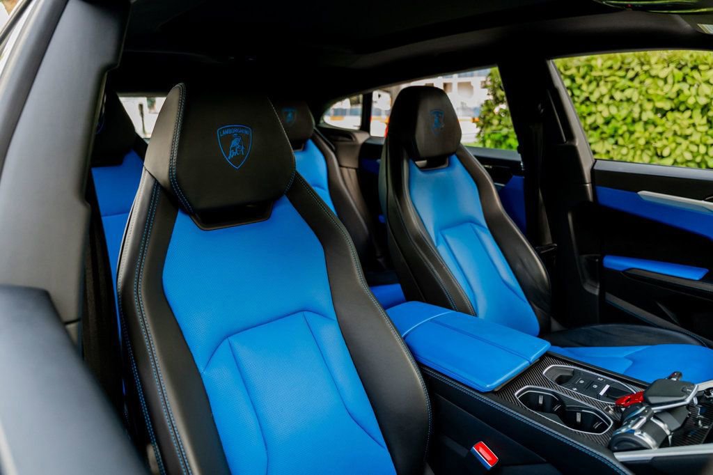 Used 2020 Lamborghini Urus image 67