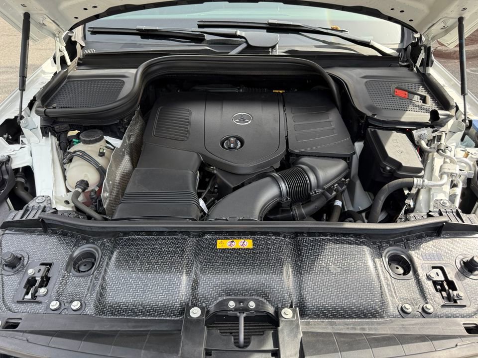 Used 2024 Mercedes-Benz GLE 450e 4MATIC image 25