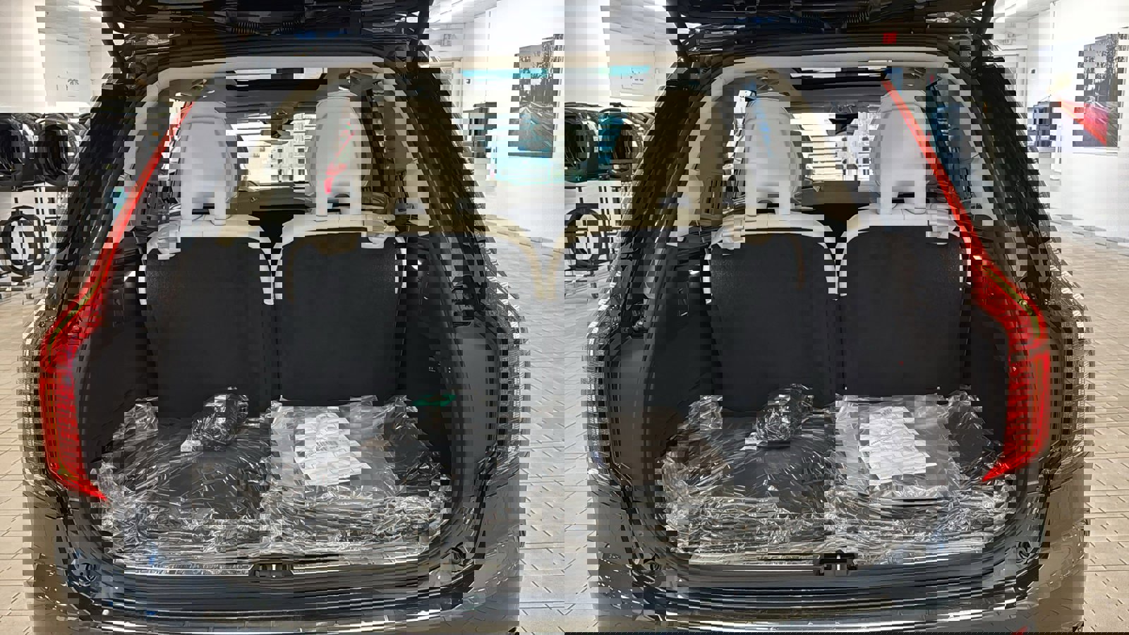 New 2026 Volvo XC90 B6 Ultra w/ Protection Package Premier image 30