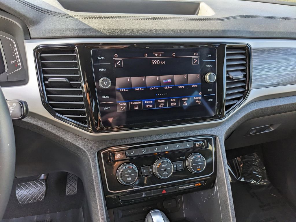 Used 2023 Volkswagen Atlas Cross Sport SE FWD image 21