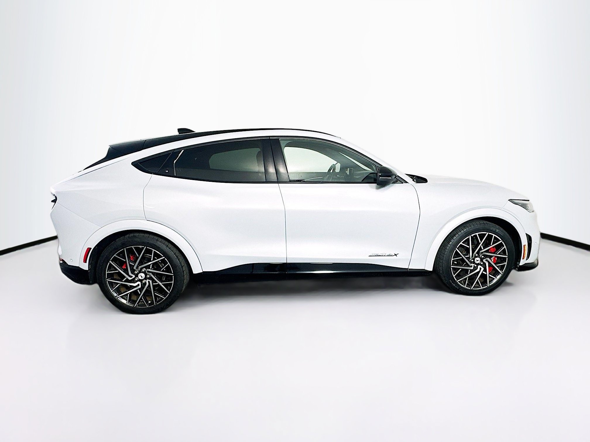 Used 2023 Ford Mustang Mach-E GT w/ GT Performance Edition AWD/4WD image 10