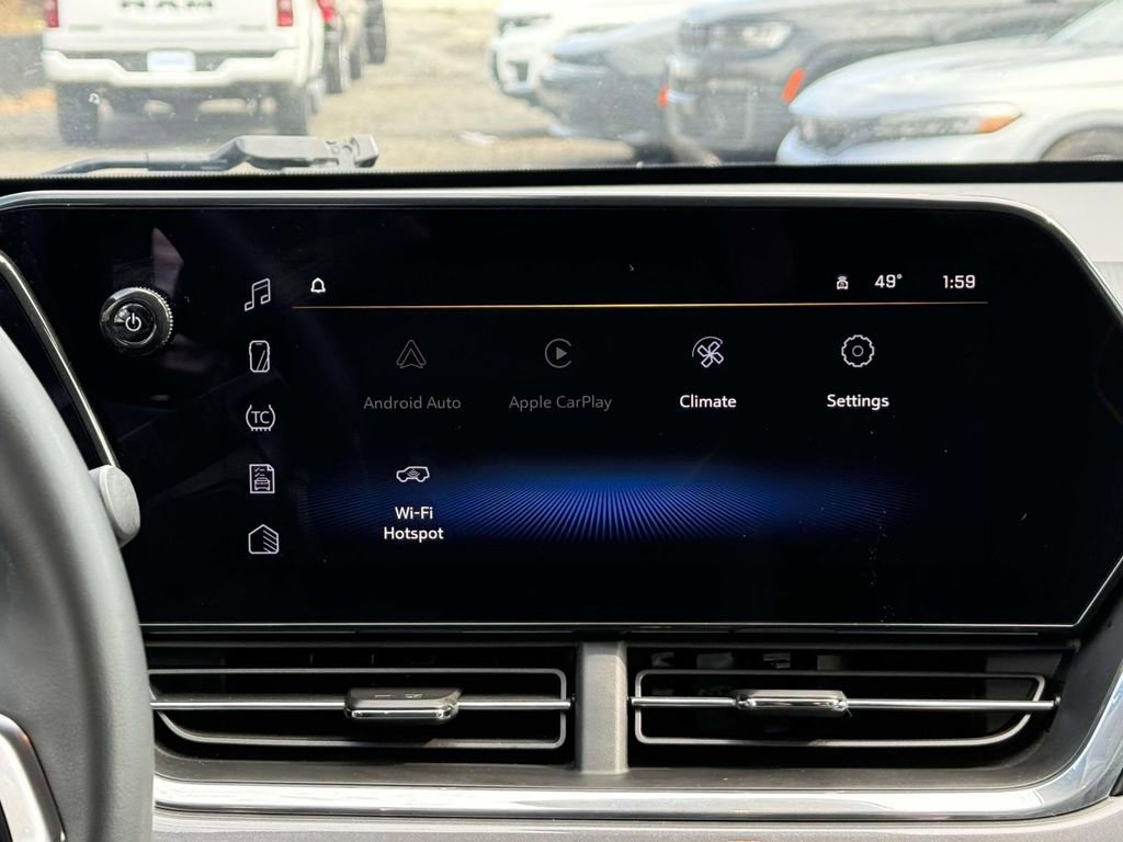 Used 2024 Chevrolet Trax ACTIV w/ Sunroof Package image 14