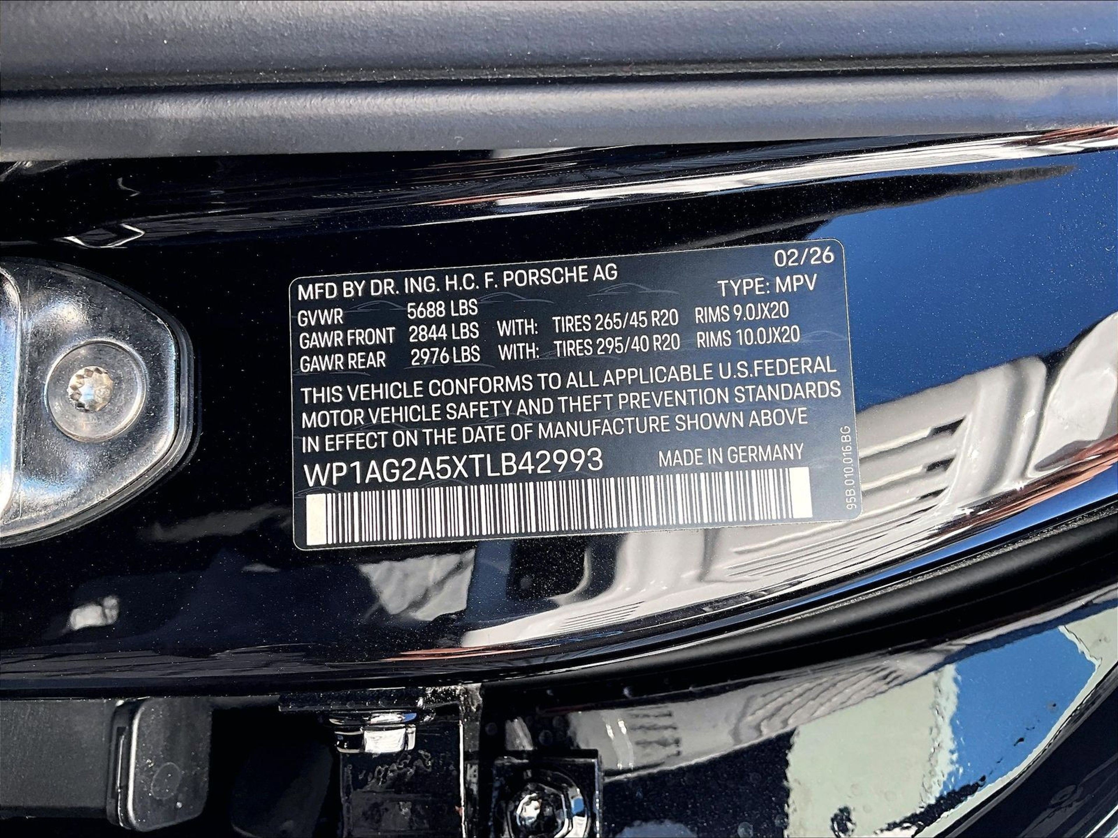 New 2026 Porsche Macan S AWD/4WD image 25