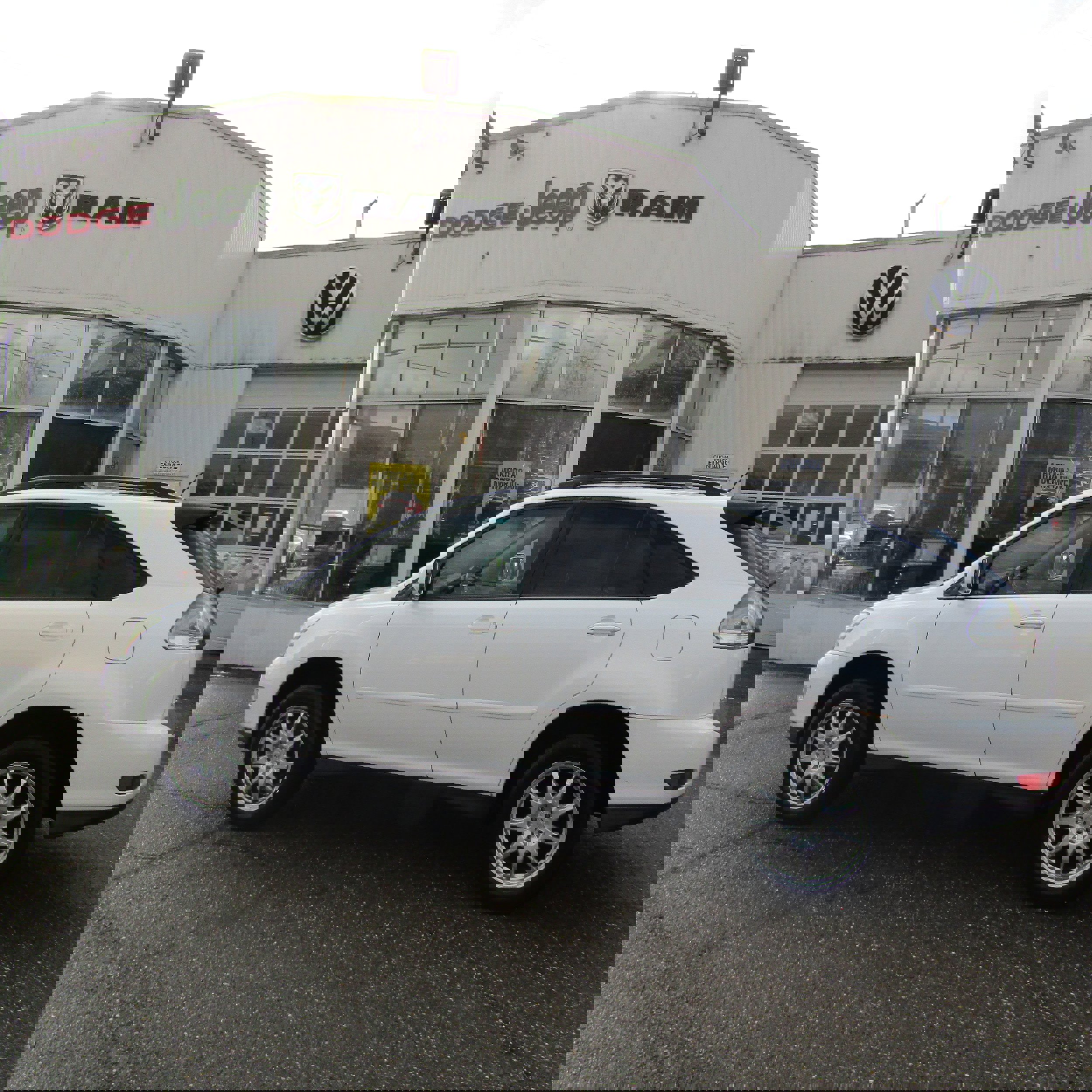 Used 2004 Lexus RX 330 Base image 2